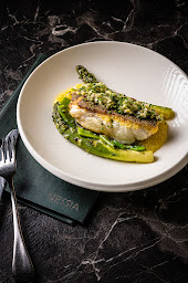 Photo n°88 de Nessia Marais à Paris (Restaurant de viande)