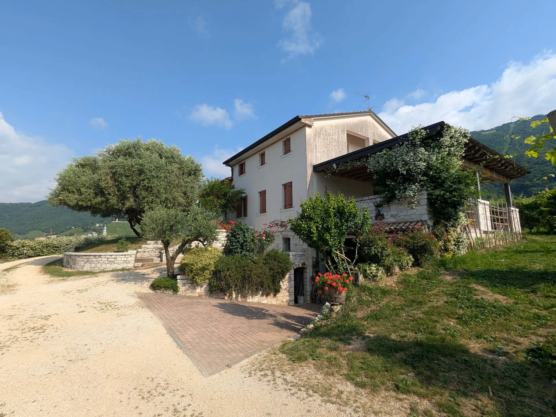 Cａｓａ• Dｏｌｃｅ• Cａｓａ