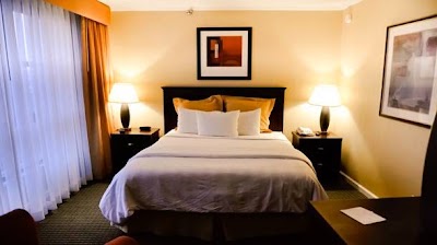 Photos of Garden Inn & Suites