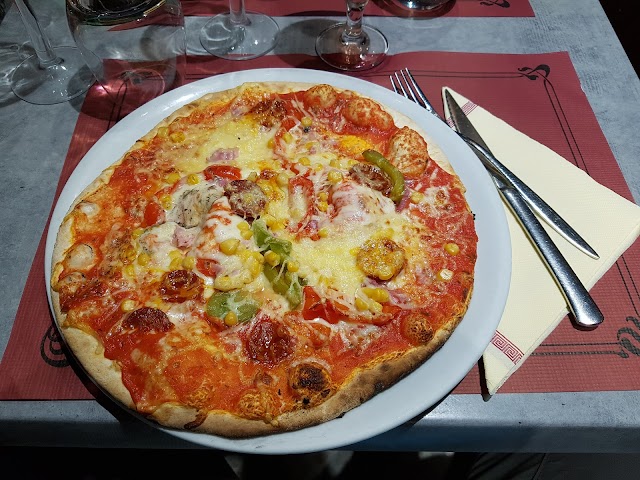 A Rusta Folelli
