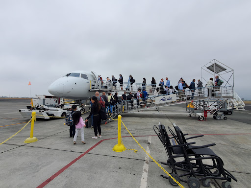 Alaska Airlines - Santa Rosa - Thumbnail
