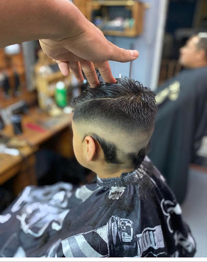 Alquicira’s {barbería y salón}