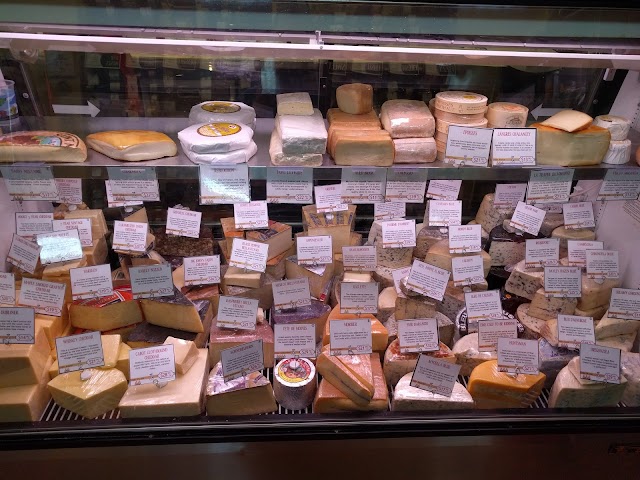 Cheesetique Specialty Cheese