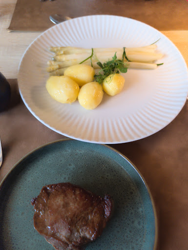 Restaurant Max'es - Thumbnail
