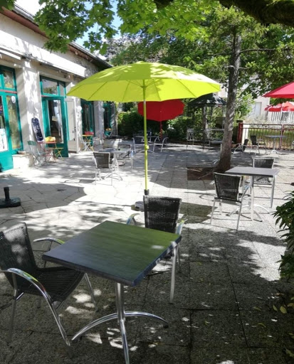 GUINGUETTE ET FUT DE CHENE