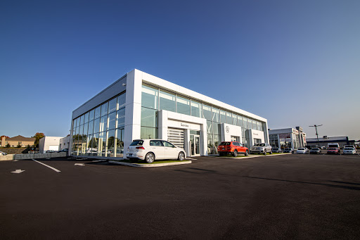 Volkswagen Victoriaville Logo