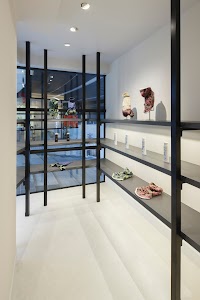 ペット美容室 Dog Salon & Spa Furu furu YAMATE（山手店）