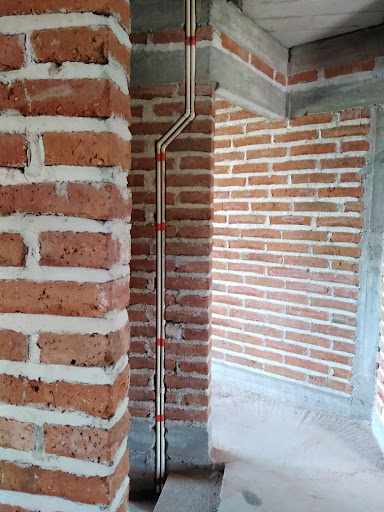 Electricista Fontanero Benyi