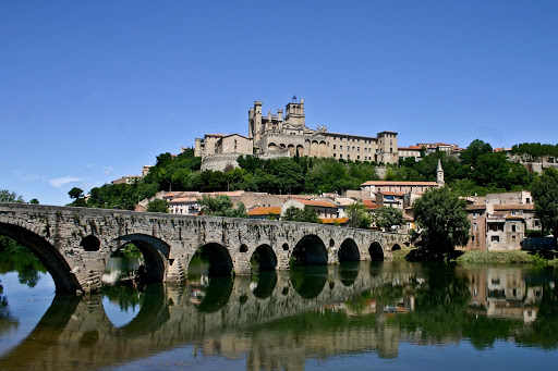 Photo de Domaine de Ribaute - Chateau de Ribaute - Location vacances - Séminaires - Incentives - #vancancesenFrance à Lieuran-lès-Béziers (34290)