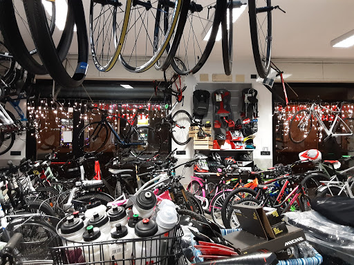 Pit Stop Bikes - Visual