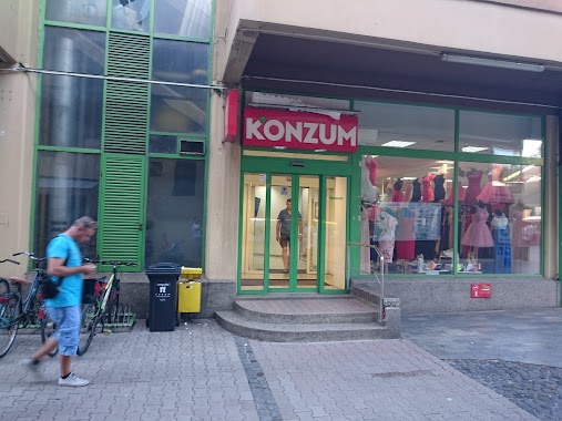 Konzum, Author: Ivan Filipašić