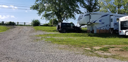 Uncle Bob's Campground - Visual