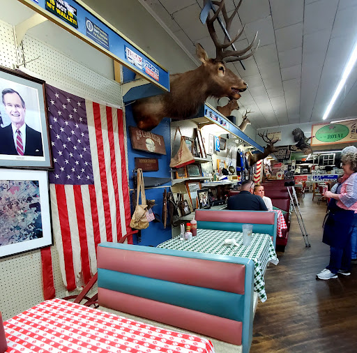 Moosehead Cafe - Visual