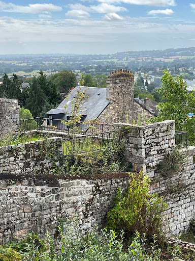Bureau touristique du Pays de Domfront - Thumbnail