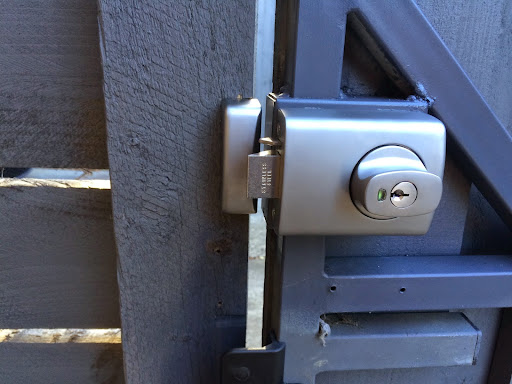A Plus Locksmiths - Thumbnail
