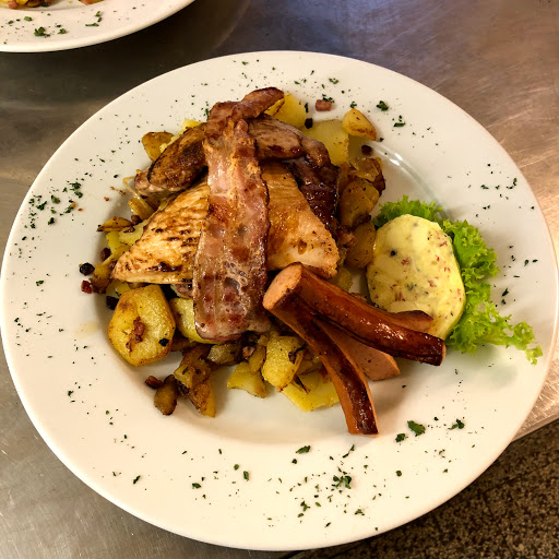 Restaurant Aquila, Ivanovic Essen und Trinken GmbH - Thumbnail