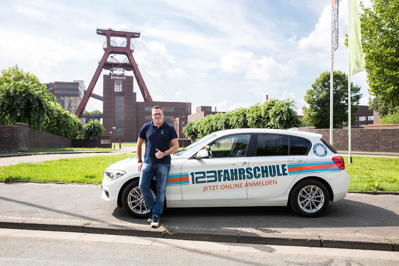 123 FAHRSCHULE Essen-Zentrum Foto 4