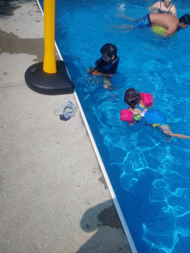 Poppasquash Community Swim Club - Thumbnail