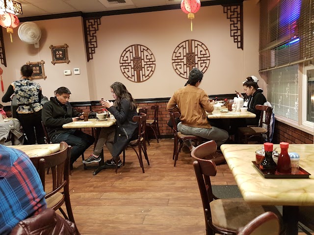 Mike's Noodle House