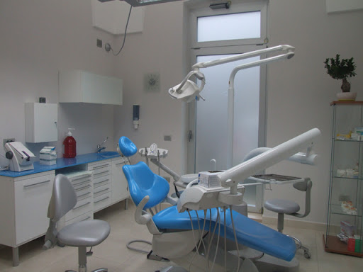 Studio Dentistico Dott. Sileno Tancredi - Thumbnail