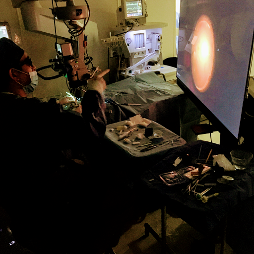 Dr. Raul Velez Montoya (Centro Médico ABC Observatorio) - Thumbnail