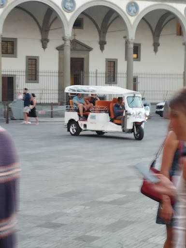 Tuk Tuk Naperville - Thumbnail