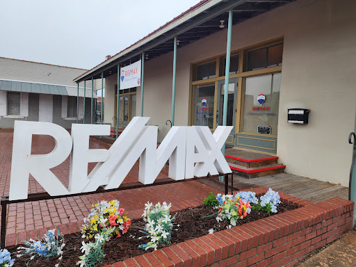 Haily Martin, Real Estate Agent - RE/MAX Bluebonnet Properties - Thumbnail