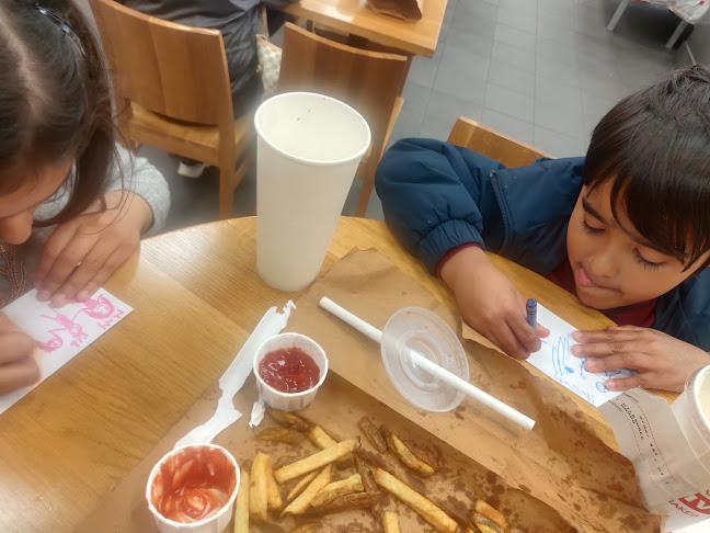 Five Guys Birmingham Resort World Phone number
