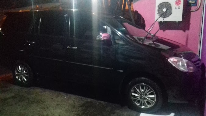 Dinaya rental mobil, Author: Adi Setiawan