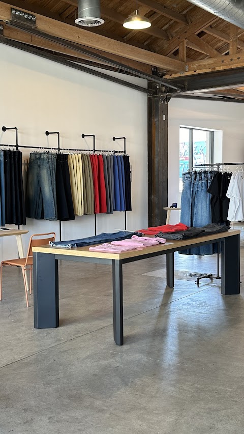 Pool House New York by null