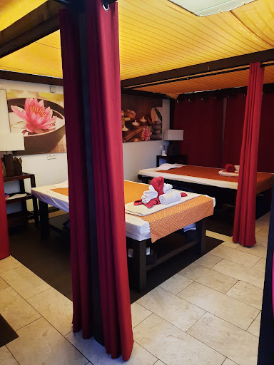 Butsaba - Traditionelle Thai Massage - Thumbnail