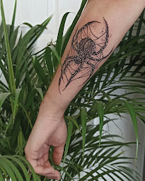 Photo n°10 de Dissidence Design à Poisy (Tatoueur)