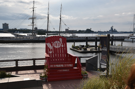 With Love Philadelphia Big Chair - Thumbnail
