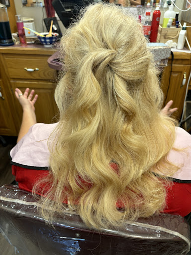 Hair by Tammie Bryant - Thumbnail