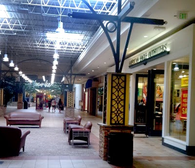 College Square Mall