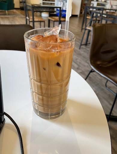 Aromas Uptown Coffee Gallery - United States