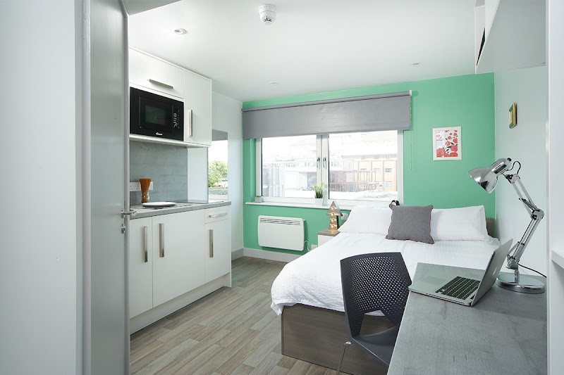 Exchange Residential photo 3