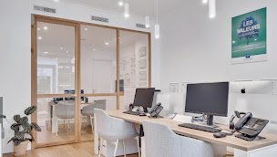 Photo n°5 de Agence immobilière Laforêt Paris 17ème Villiers à Paris (Agence de location immobilière)