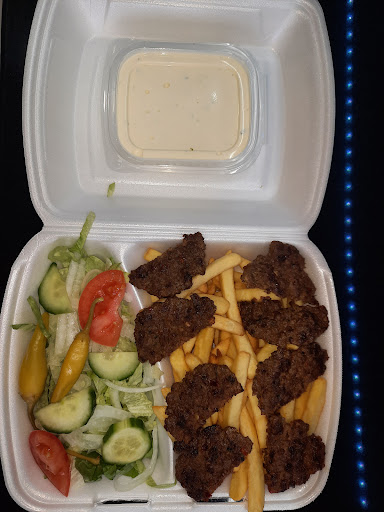 Photo 2 - Fast food le royal