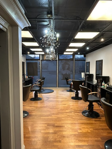 La Stella The Salon (formerly Don Stella)- Arlington Heights - United States