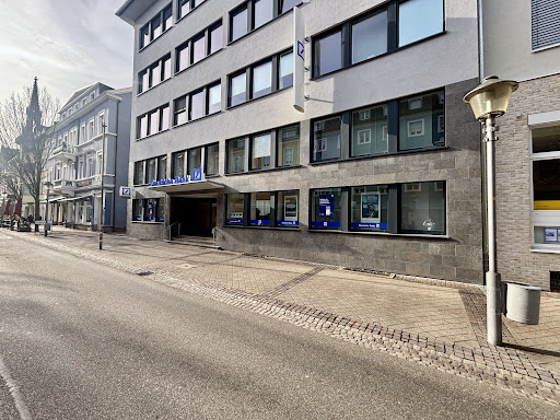 Deutsche Bank Immobilien Frederic Wolf, selbstständiger Immobilienberater