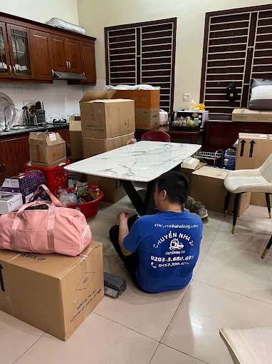 Chợ Cũ (Chợ Gốc đa _ Chợ Cẩm đông Cũ)