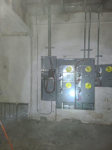 Suarez Electric Service - Residential Electrician - Thumbnail