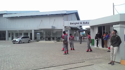 Photos of Suzuki Indomobil Multi Trada Karawaci