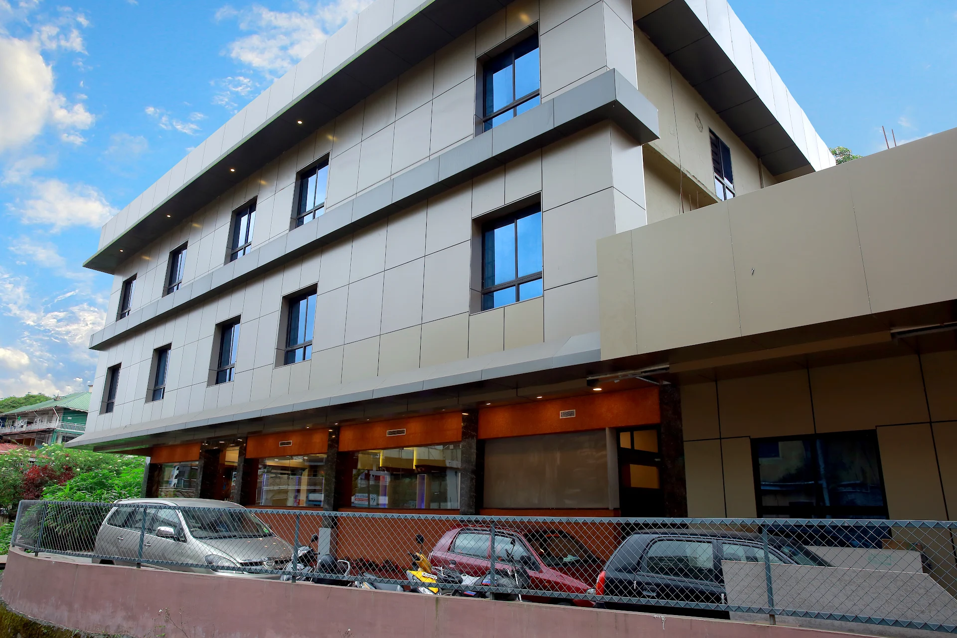 Camp Munnar Holiday inn