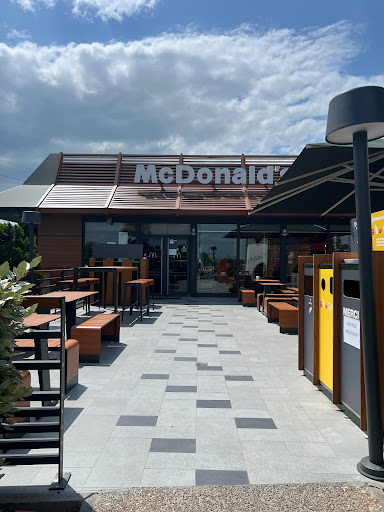 Photo 4 - McDonald's