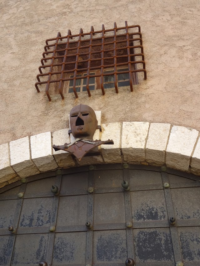 Tour du Masque de fer