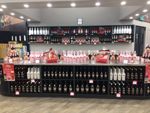 Urban Cellars Beer Spirits & Wine Store Cumberland Gallery - Canada