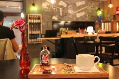 Photos of Rager Caf&eacute;