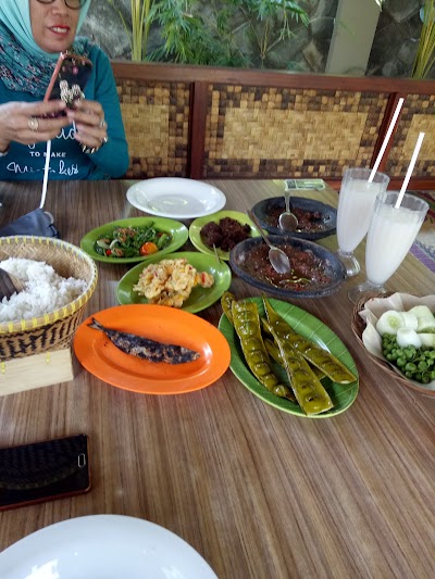 Photos of RM Mergosari Ciamis Kota